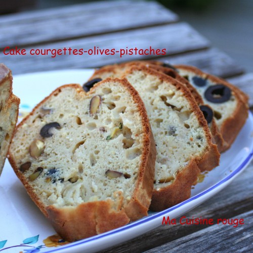 Cake courgette-olives-pistaches.jpg
